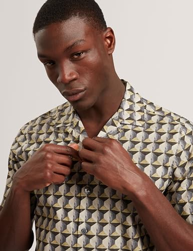 Relaxed Fit Short-Sleeve Camp Shirt